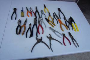 lot 169 image: GarageToolsHandPliers Etc.