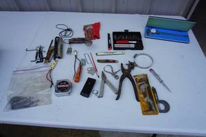 lot 171 image: GarageToolsHandMiscellaneous Hand Tools, Hardware Etc.