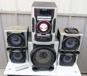 lot 203 image: Sony MHC-GX99 Mini Hi-Fi Component System
