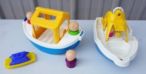 lot 245 image: AntiqueVintageCollectableToys...Fisher-Price Tadpole Boat, Tupperware Noahs Ark