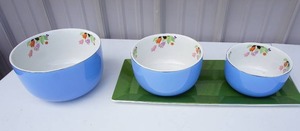 lot 269 image: CollectableKitchen WareMixing Bowls...Vintage HALLS Superior Quality Kitchenware Blue Crocus Pattern Set of Three Bowls