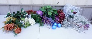 lot 300 image: Home EssentialsDecor...Seasonal Floral Stems Etc.