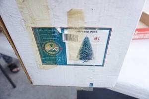 lot 317 image: Home EssentialsDecorHoliday...Christmas Tree Indoor 6 Ontario Pine