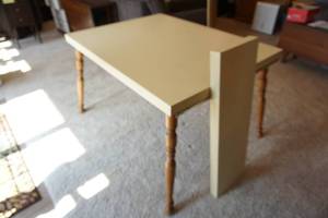 lot 332 image: Vintage HomeFurnitureTable...3 x 4 MCM Formica Top Table with 11 Dropdown Hinged Side Table