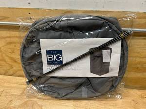 lot 91 image: THE BIG ONE Collapsible Hamper