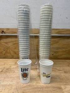 lot 68 image: MILLER LITE Lot of 48- Plastic Beer Cups