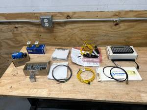 lot 101 image: Lot of Miscellaneous ElectronicsRelated Components