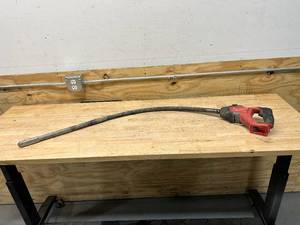 lot 81 image: MILWAUKEE M18 FUEL 18V Lithium-Ion Brushless Cordless 4 ft. Concrete Pencil Vibrator (Tool-Only)