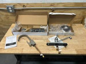 lot 33 image: GLACIER BAY Kitchen Faucet and Bathroom Faucet
