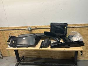 lot 117 image: MTD Bagger For 30 Decks (19A30014OEM)
