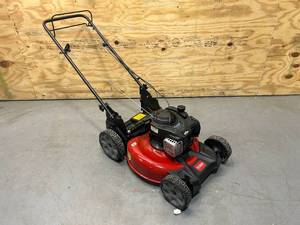 lot 60 image: TORO 21 in. (53cm) Recycler Self-Propel Gas Lawn Mower (NO BAG)