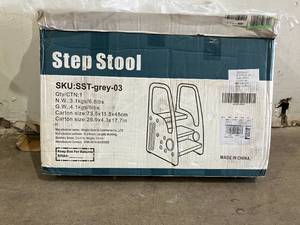 lot 142 image: Gupamiga White and Grey Toddler Step Stool for Kids
