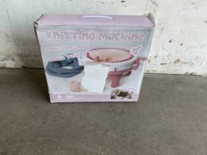 lot 253 image: Sentro 48 Needle Round Knitting Machine