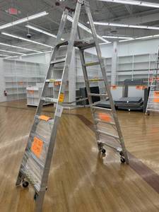 lot 13 image: 8 Step A Frame Werner Co 10 Ft
