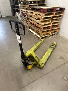 lot 50 image: Pallet Jack Clark-Green CGH-25