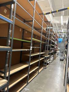lot 71 image: Light Duty Racking 18.5 Inches deep 4Ft 27 Shelves