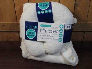 lot 13 image: Super Flannel Sleep Set