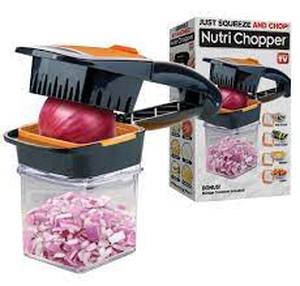 lot 33 image: Nutri Chopper with Fresh-keeping Storage Container - Vegetable Slicer that Chops, Cubes and Wedges, Multi-purpose Food Chopper with Stainless Steel Blades, As Seen On TV