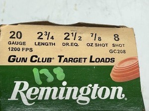 lot 138 image: (25) Rounds Remington Gun Club 20gauge 2.75 78oz #8-Shot