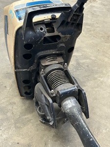 lot 9 image: Montgomery Wards Sea King 7HP Outboard Motor