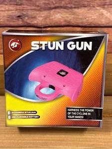 lot 34 image: New Cyclone Stun Gun (great for runners or in a purse)