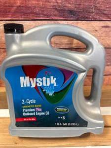 lot 38 image: New Mystik JT4 Synthetic Blend Oil