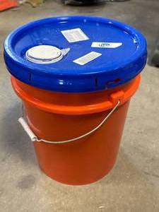 lot 55 image: 5 Gallon Name Brand Liquid Laundry Detergent $125 Retail
