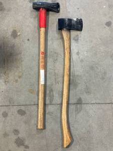 lot 57 image: Lot of 2 Axes