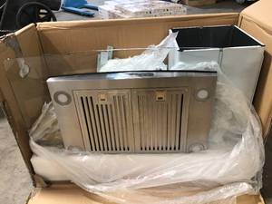 lot 31 image: Vissani 36 in. W Convertible Glass Island Mount Range Hood with Dual-Sided Touch Panels and Charcoal Filters in Stainless Steel   Customer Returns See Pictures