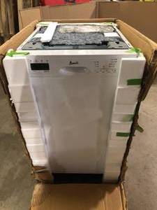 lot 19 image: Avanti 18 in. White Built-in Dishwasher Customer Returns See Pictures
