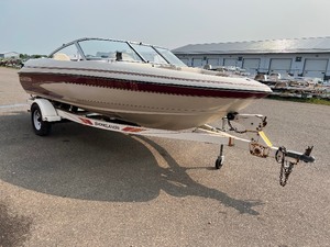 lot 11 image: 1995 GLASTRON SSV 175 SKI-FISH RUNABOUT NO RESERVE