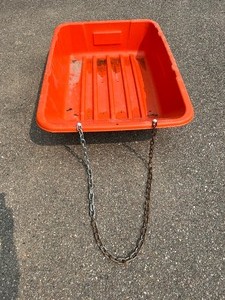 lot 17 image: HUSQVARNA DC600P TRAILER TUB NO RESERVE