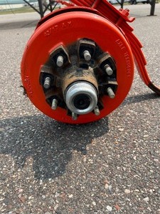 lot 22 image: USED LIPPERT 7000# TRAILER AXLE WITH BRAKES