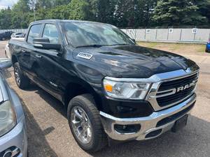 2019 RAM 1500 Big Horn 4x4 Crew Cab