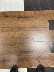 343 SF of Gingham Oak Engineered Hardwood Flooring - 7.5 x 48 x 38in - Romano Oak - WV