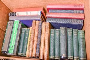 lot 120 image: Box of Antique and Vintage Non-Fiction Books