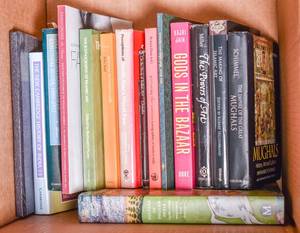 lot 83 image: Box of Books on Indian and Islamic Art History