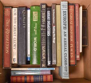 lot 148 image: Box of Miscellaneous Books on Art and History