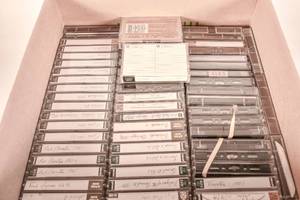 lot 328 image: Cassette Tapes - Opera