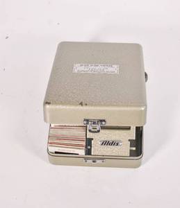 lot 378 image: Vintage Aldis Slide Viewer with Slides