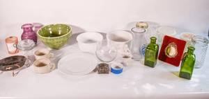lot 388 image: Group of 23 Glass and Ceramic Housewares
