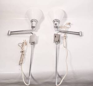 lot 396 image: Pair Swing Arm Wall Mount Lamps #1