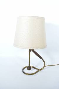 lot 134 image: Vintage Brass Lamp with Rotating Neck
