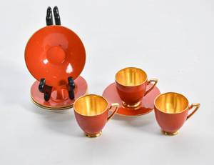 lot 149 image: Set of Vintage Orange Teacups and Saucers by Carlton Ware