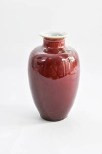 lot 157 image: Red Ceramic Vase from China