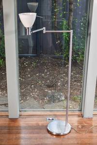 lot 118 image: Chrome Swing-Arm Floor Lamp