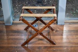 lot 174 image: Dark Wood Folding Luggage Rack