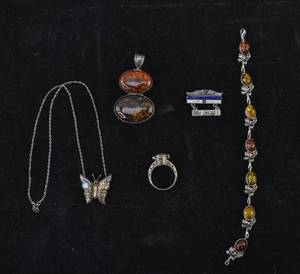 lot 198 image: Five Pieces of Sterling Silver Jewelry