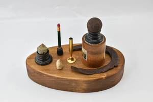 lot 89 image: Civil War Artifact Pen Rest