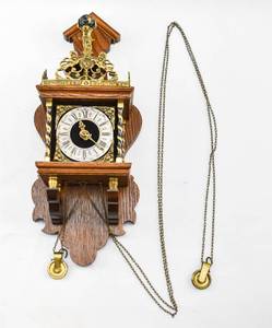 lot 1 image: Antique German Zaanse Wall Clock